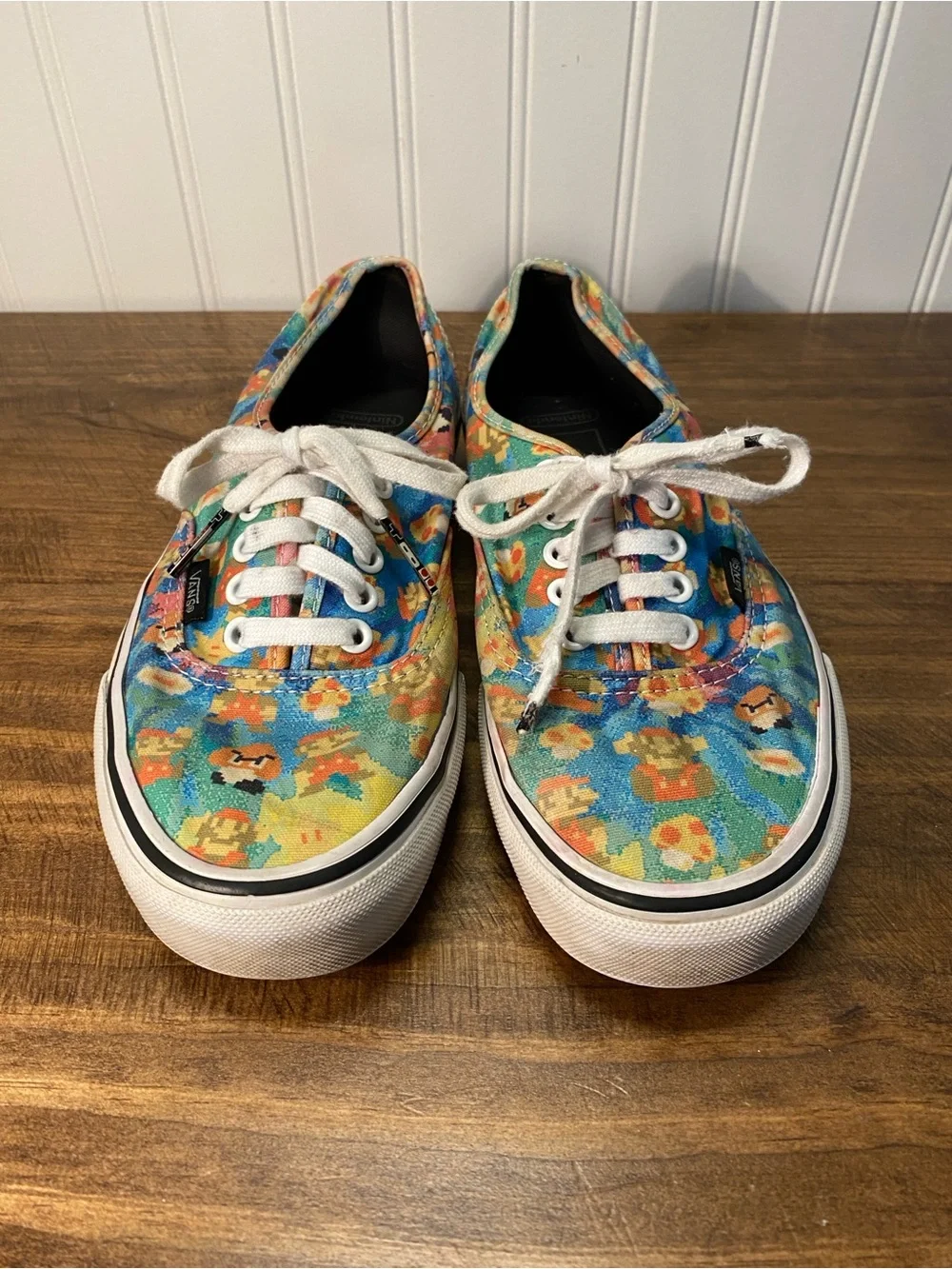 Vans Nintendo Mario Bros. Canvas Low-Top Sneakers - women’s 8.5 / men’s 7